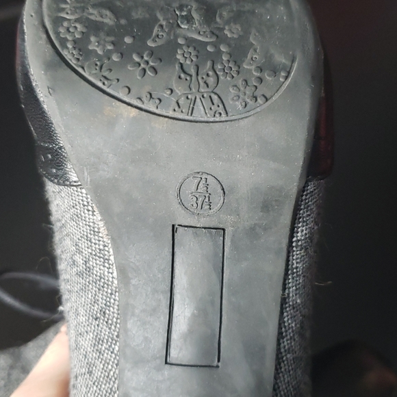 Le Chateau pin up style heels Sz 7.5 - Picture 9 of 9